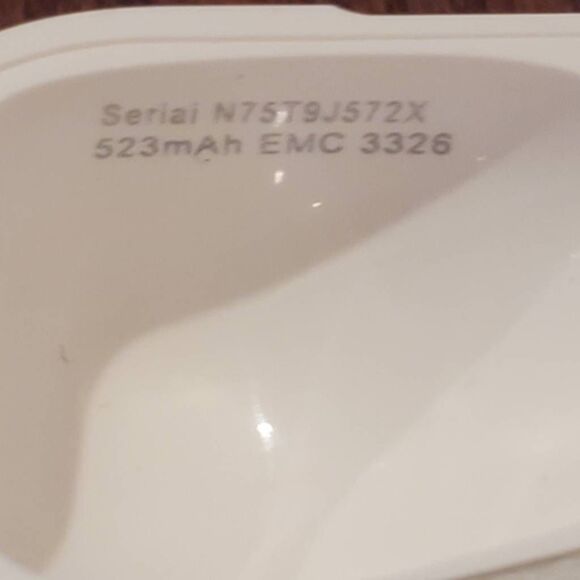 AirPods Pro 2 Earbuds with MagSafe Charging Case (Lightning) Model number: A293 - Picture 6 of 7